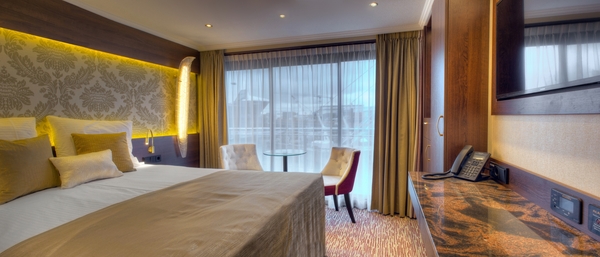 Riviera MS Emily Bronte - Standard Suite 3, ©Hans Heiligers.JPG